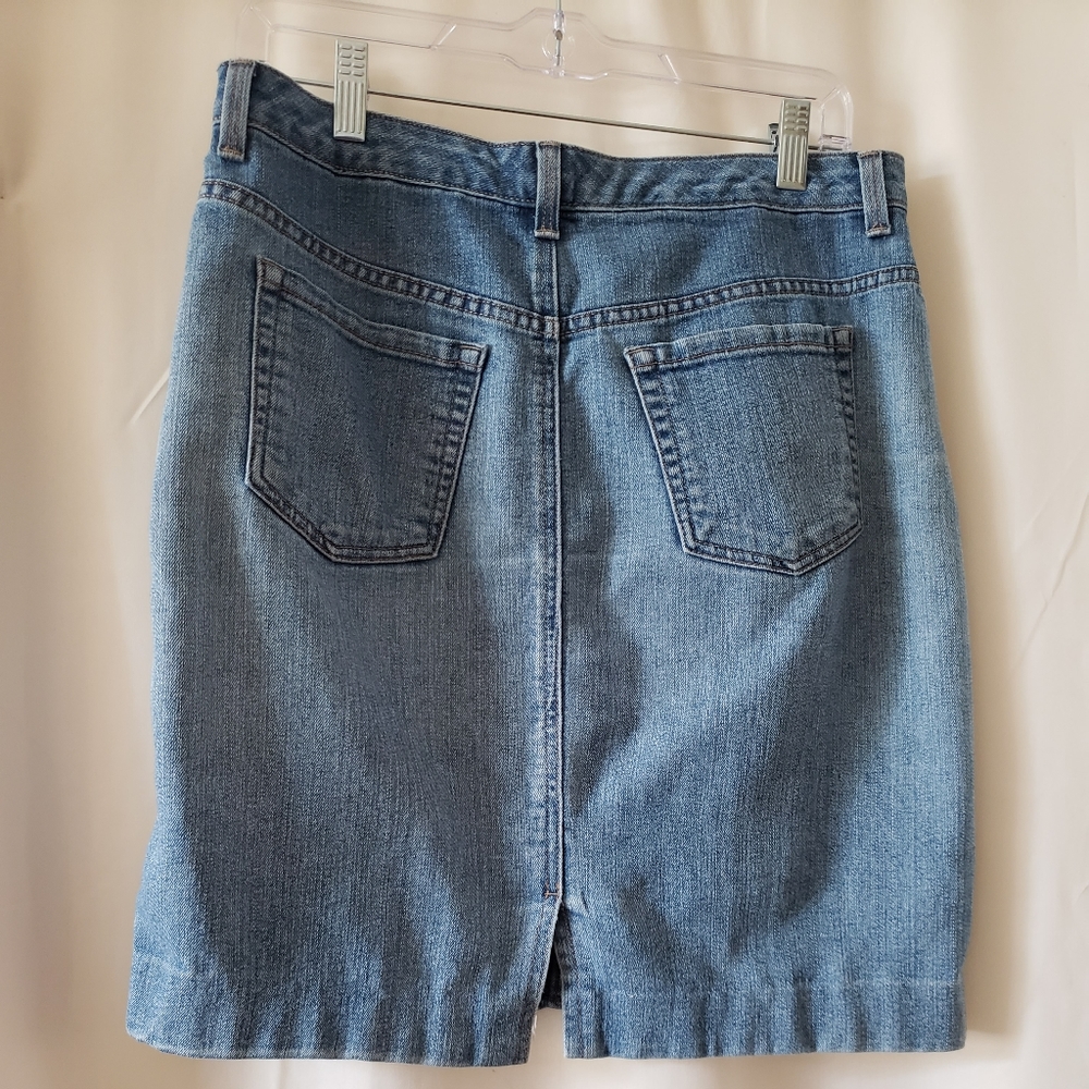 Basic Editions Mini skirt - Picture 3 of 3